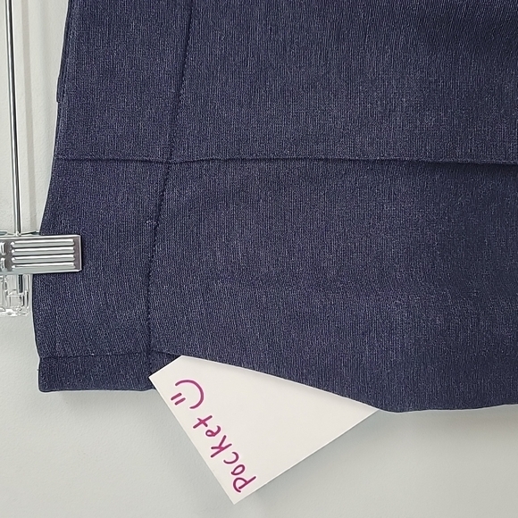 Kirkland Signature Soft Pull On Ponte Seamed Ankle  Blue Pants - Picture 3 of 7